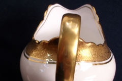 AYNSLEY #7761 CREAM/ ENCRUSTED GOLD BAND-  CREAMER  .....   https://www.jaapiesfinechinastore.com