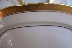 AYNSLEY #7761 CREAM/ ENCRUSTED GOLD BAND-  SERVING PLATTER  13 1/2"   .....   https://www.jaapiesfinechinastore.com