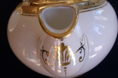 AYNSLEY #7761 CREAM/ ENCRUSTED GOLD BAND-  TEA POT  .....   https://www.jaapiesfinechinastore.com