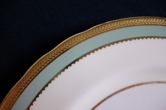 AYNSLEY #7963 BLUE-GRAY, CREAM & WHITE- ENCRUSTED GILT -  DINNER PLATE   .....   https://www.jaapiesfinechinastore.com