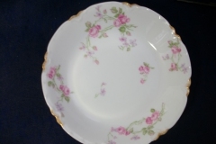 HAVILAND SCATTERED ROSES SCH 39F- COUPE SOUP  BOWL  7 3/8"  ..... https://www.jaapiesfinechinastore.com