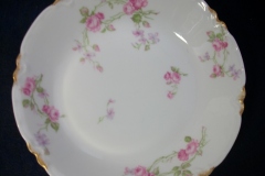HAVILAND SCATTERED ROSES SCH 39F- COUPE SOUP  BOWL  7 3/8"  ..... https://www.jaapiesfinechinastore.com