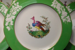 SPODE CHELSEA  BIRD GREEN R4689 SCALLOPED- DINNER PLATE  #5   .....         https://www.jaapiesfinechinastore.com