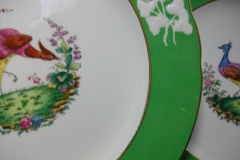 SPODE CHELSEA  BIRD GREEN R4689 SCALLOPED- DINNER PLATE  #7   .....         https://www.jaapiesfinechinastore.com