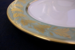SPODE VALENTINE Y7706 GREEN WITH GOLD LEAF- SALAD PLATE 7 7/8" ..... https://www.jaapiesfinechinastore.com