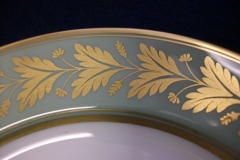 SPODE VALENTINE Y7706 GREEN WITH GOLD LEAF- SALAD PLATE 7 7/8" ..... https://www.jaapiesfinechinastore.com