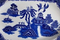 STAFFORDSHIRE BLUE WILLOW- SANDWICH TRAY & PLATES   .....   https://www.jaapiesfinechinastore.com