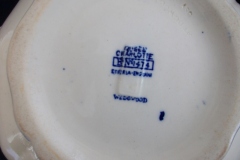 WEDGWOOD QUEEN CHARLOTTE- ROUND COVERED SERVING BOWL    .....   https://www.jaapiesfinechinastore.com